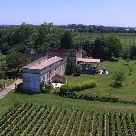Loft + 2 Chambres Chateau Gourdet Bourg-sur-Gironde Exterior photo